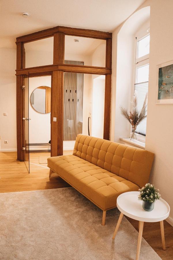 Studio Apartment Im Zentrum Mit Parkplatz & Neuem Badezimmer Magdebourg Extérieur photo